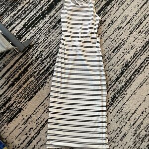 LARGE SHEIN White & Black Stripped Midi Dress Criss Cross Straps in Back